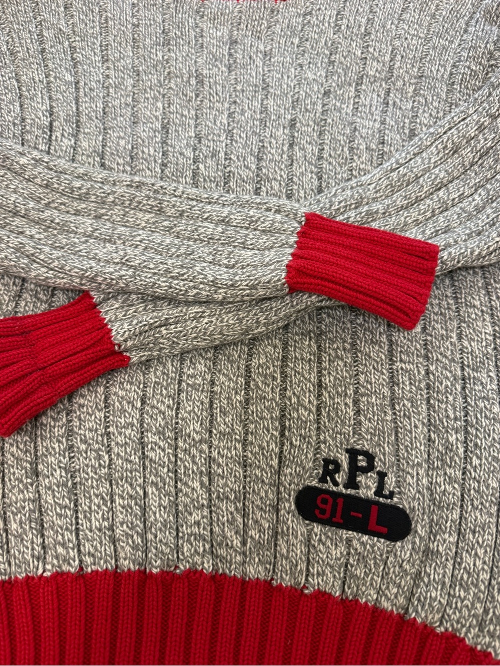 Rare Vintage 1991 Polo by Ralph Lauren Gray Crewneck Sweater with Red Trim - Picture 3 of 4